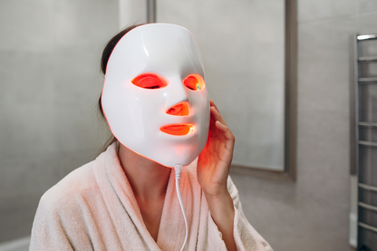 LuxaGlow 7-in-1 Hydro Facial System™